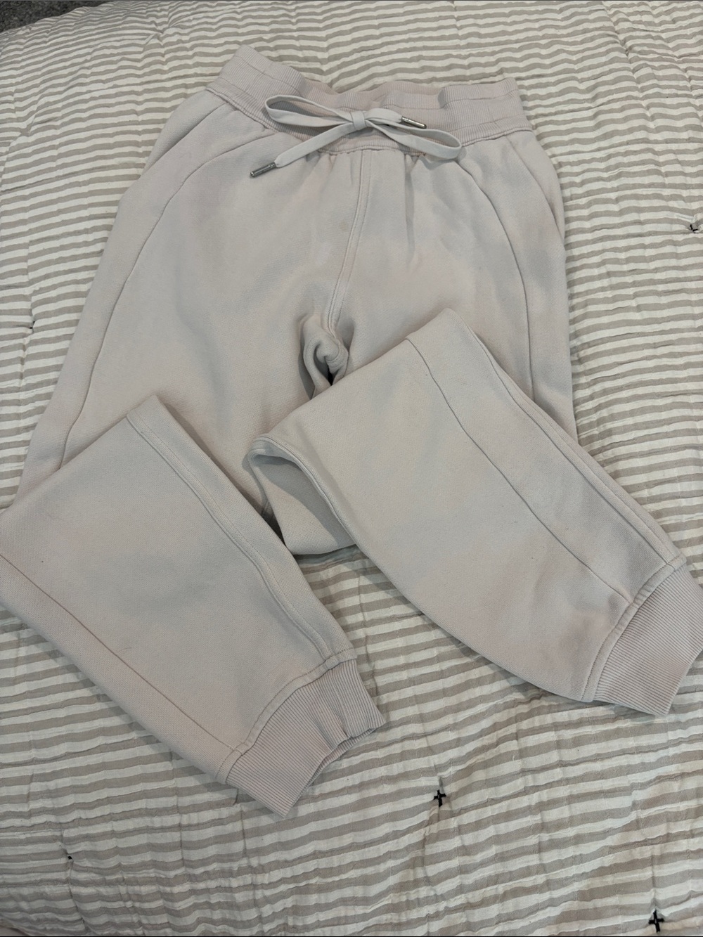 Lululemon Drawstring Jogger Pants - cream color